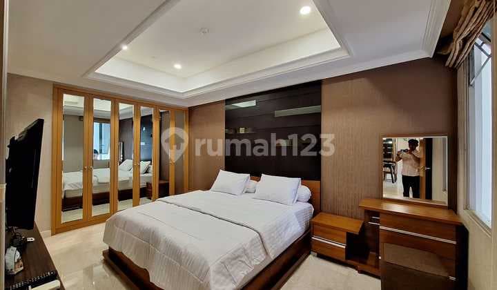 For Rent Sudirman Mansion 3Bedroom Size 145M2