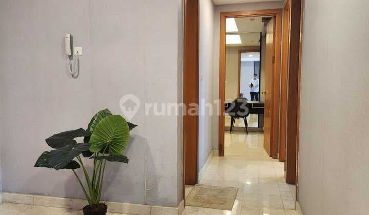 For Sale Sudirman Mansion 3 Bedrooms and 2 Bathrooms Size 145M2