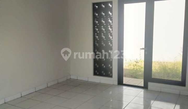Rumah 2 Lt Cluster Dayana Summarecon Bandung