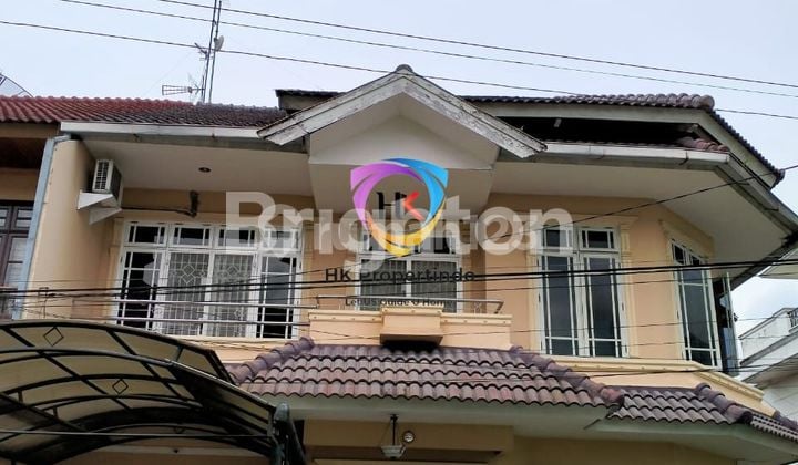 Rumah Villa Elite Kawasan Polonia Medan