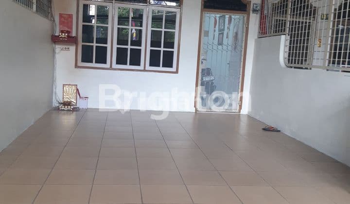 Ruko Tingkat Siap Huni Bersih dan Nyaman