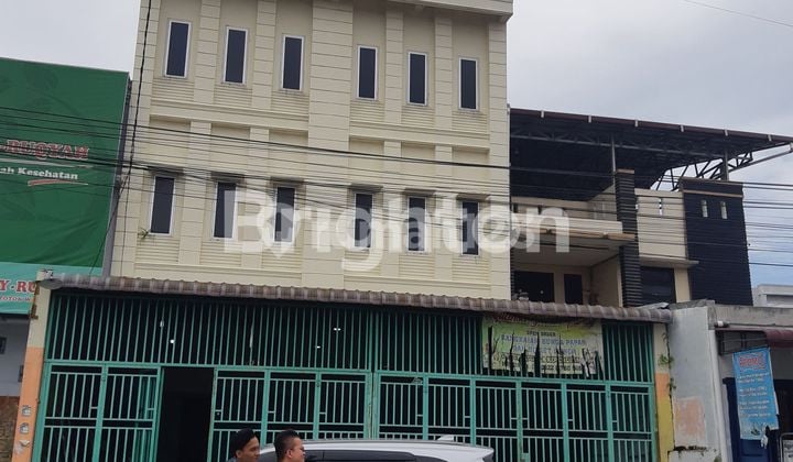 Ruko Gandeng 2 Luas dan Panajang di JL. Perjuangan