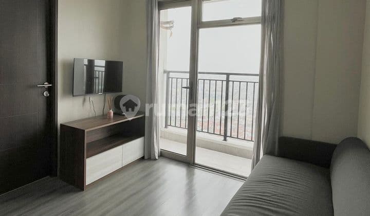 NEGOTIABLE UNTIL SOLD MSQUARE 2 BR FULLY FURNISHED APARTMENT