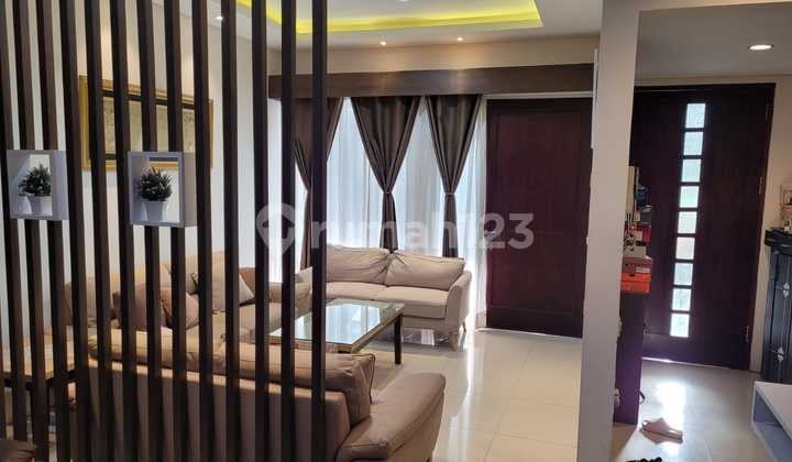 Dijual Rumah 2 Lantai Nyaman Siap Huni di Taman Pesona Mediteran Dakota Pasteur Bandung Kota
