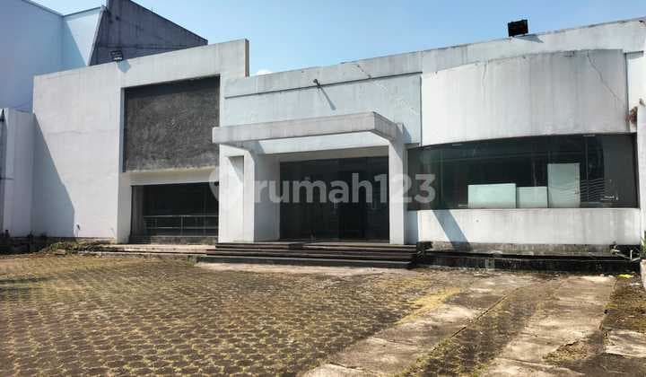 Disewakan Gedung Ruang Usaha Kantor Cafe Padel Mainroad Setiabudi Bandung Kota