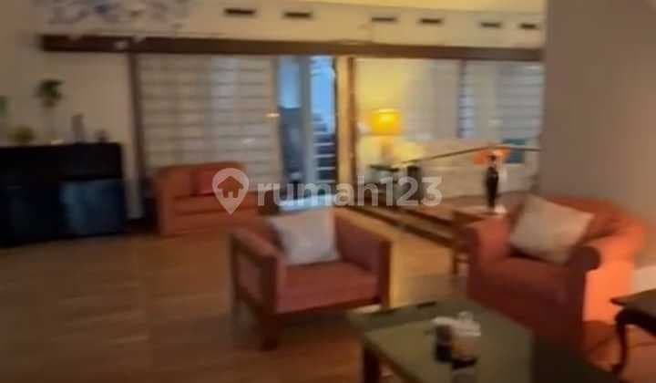 Dijual Ruman Bagus 2 Lantai di Setrasari Bandung Utara