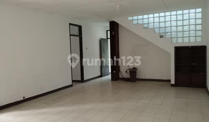 Dijual Cepat BU Rumah Daerah Cibogo Dekat Maranatha Bandung Kota