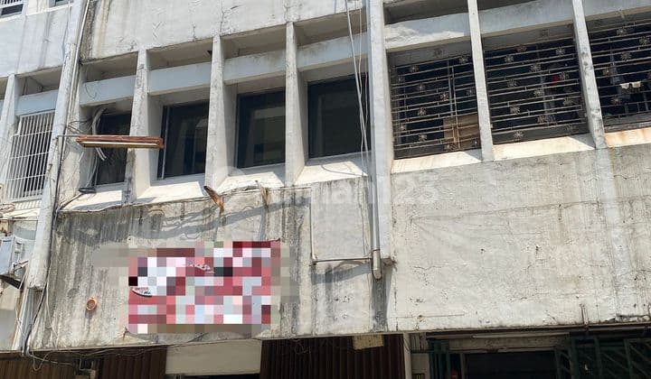 Ruko, 3 Lantai, di Pinangsia