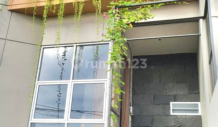 Rumah di Jual Brand New Kav Dki