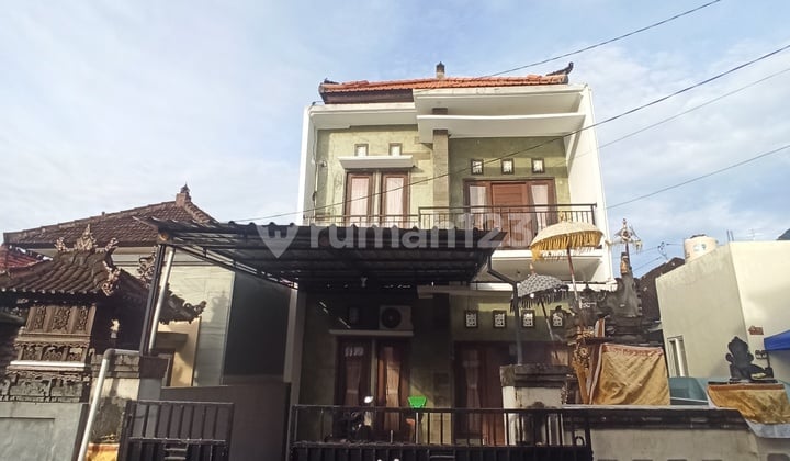 Rumah Furniture 4 Kamar Di Batubulan Siap Huni