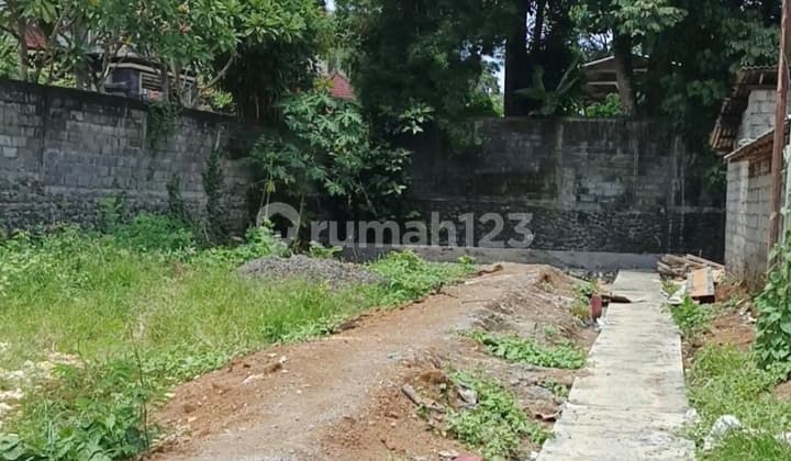 Tanah Dekat Livingmall Gatsu Siap Bangun Zona Kuning