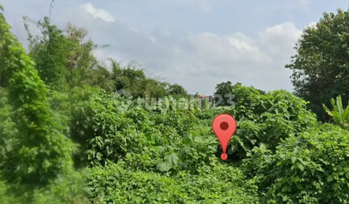 Tanah untuk Hotel Resort Los Sungai Wos Zona Kuning