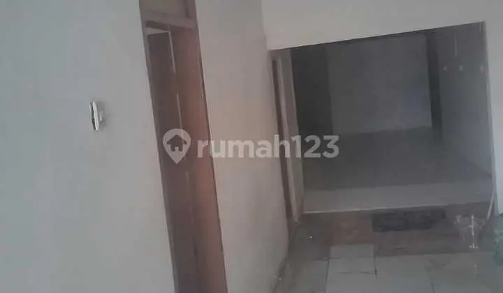 Dijual Tanah Bonus Kost Kostan dan Gudang Dudenpasar