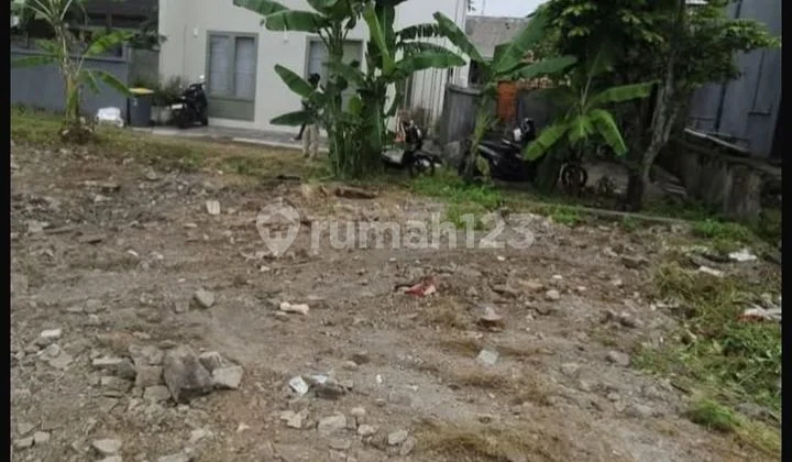 Land for Sale in Kerobokan Kelod Villa Area, Yellow Zone