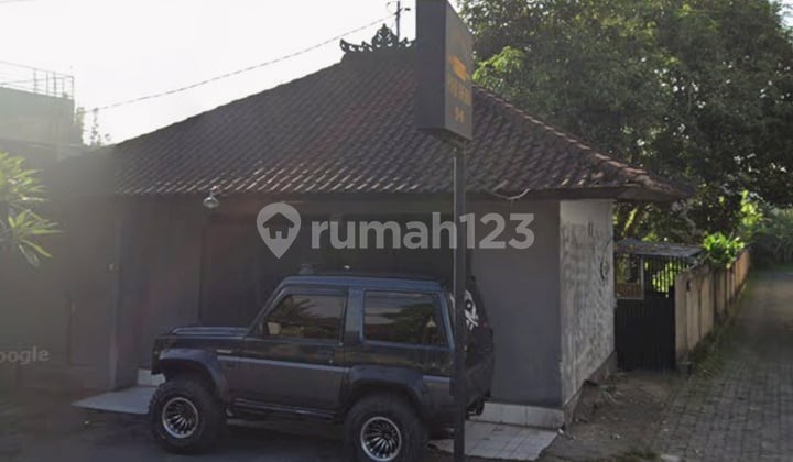 Toko dengan Tanah 4,6 Are Jalan Raya Mas Ubud