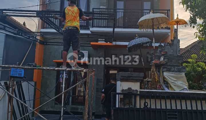 Rumah 4 Kamar Furniture Lokasi Dekat Sanur dan Ubud Siap Huni