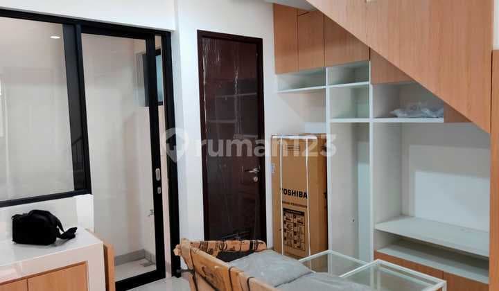 Disewakan Rumah Milenial Pik 2 Extension Baru Furnished 4,5x10