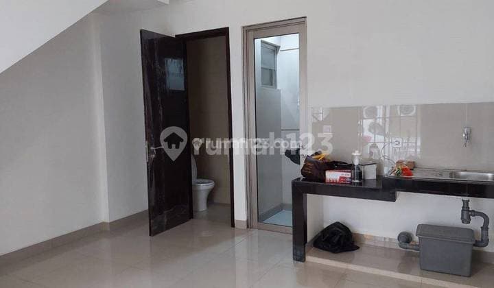 Disewakan Rumah Pik2 Ada 3 Ac Ukuran 4,5x10 3 Lantai