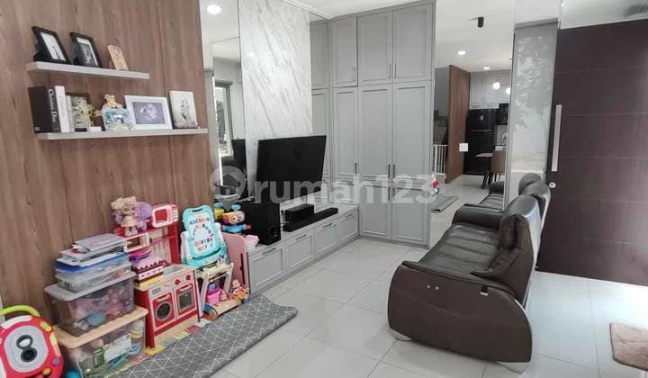 Dijual Murah Rumah Pik 2 8x10 Hoek Furnished Bagus Siap Huni