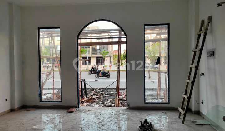 Sewa Ruko Osaka Pik 2 Jalan Boulevard Baru Luas 6x10