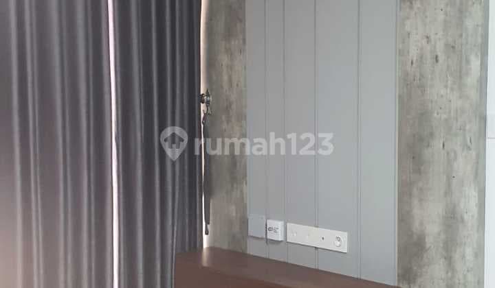 Disewakan Murah Rumah Milenial Pik 2 Extension 4,5x12,5 Furnish
