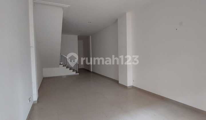 Dijual Murah Ruko Shibuya PIK2 ukuran 4,5x15 kosongan 3 lantai
