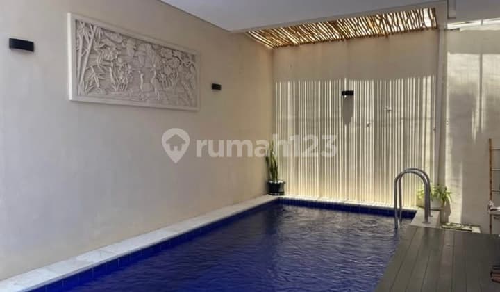 K265 Sewa Villa Puri Gading Jimbaran Kuta Badung Bali Dekat Gwk Uluwatu Pecatu Sidewalk