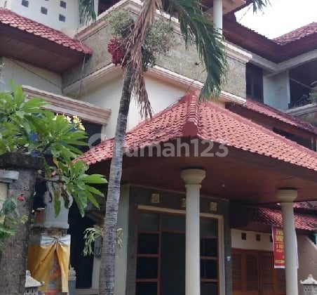 Cm593 For Sale House with Rice Field and Mount Soputan View, West Denpasar Bali, Near Imam Bonjol, Sunset Road, Seminyak, Transmall Studio, Glogogor Carik