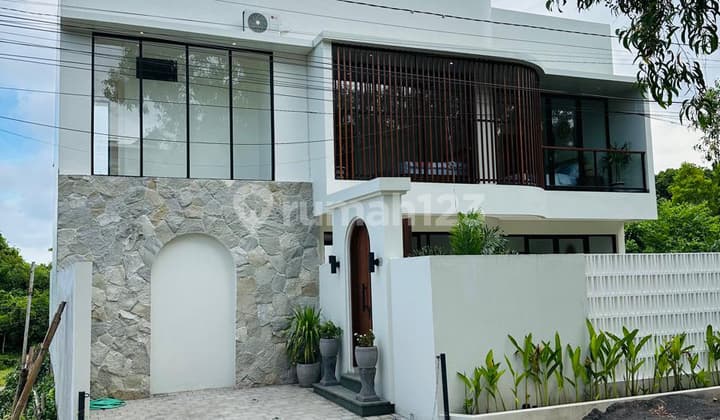 K671 Jual Villa Toyaning Ungasan Kuta Badung Bali Dekat Gek Pandawa Beach Kampus Unud Uluwatu Nusa Dua