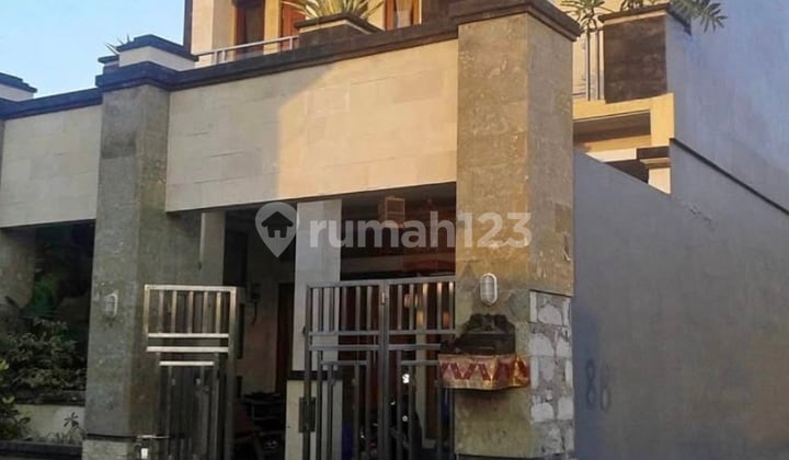 K310 For Sale House in Muding Tengah, Kerobokan, Kuta, Badung, Bali. Near Denpasar, Seminyak, Canggu, Dalung.