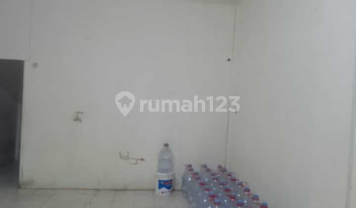 Gudang di Jelambar Selatan 17, Jakarta Barat Bagus SHM
