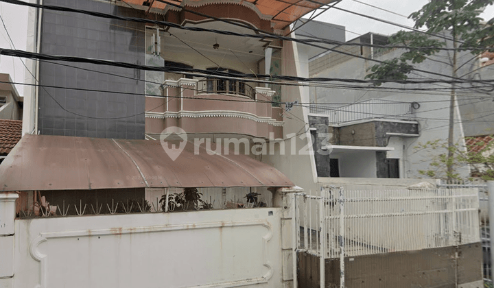For Sale House in Jelambar Dutamas Wijaya Kusuma, Grogol Petamburan, West Jakarta