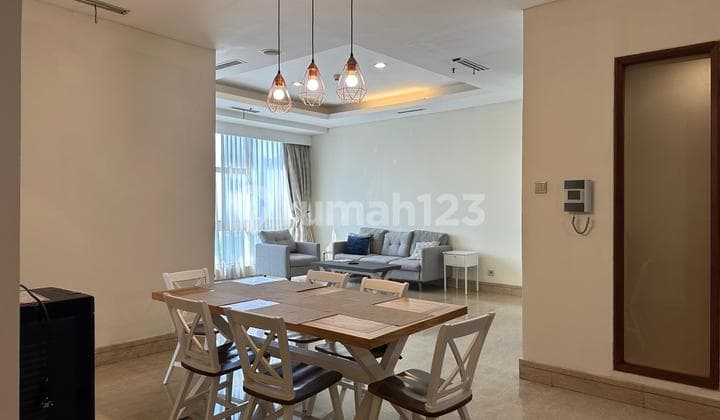 The Capital Residence SCBD 3BR Size 179m2 Good Price Best Furnished