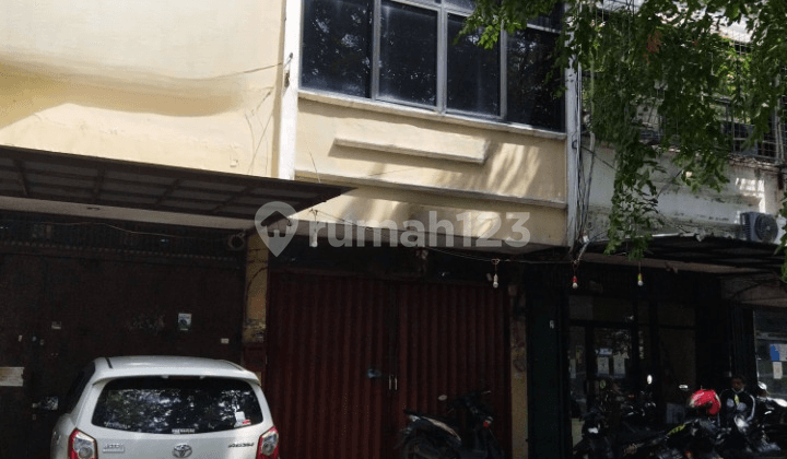 Ruko 3 Lantai Jl Kosambi Raya, Jakarta Barat