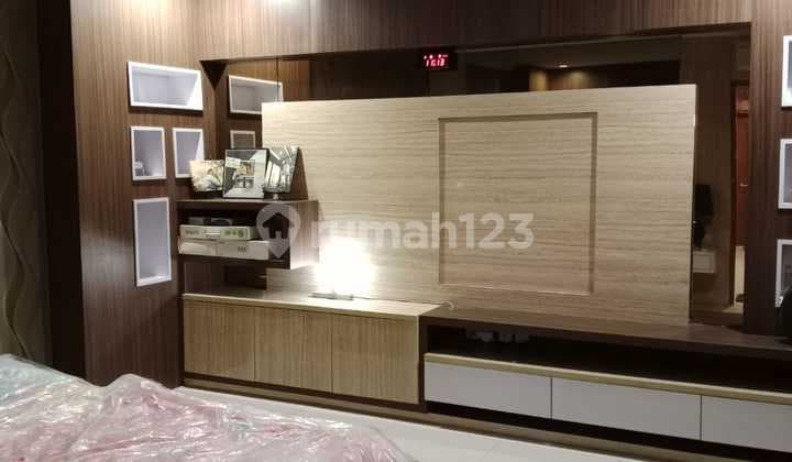 Ready-to-Occupy 3.5-Storey House by Sawah Besar Main Road