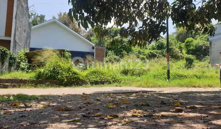 Peluang Investasi Tanah 137 M² di Kavling Haruman Cimekar