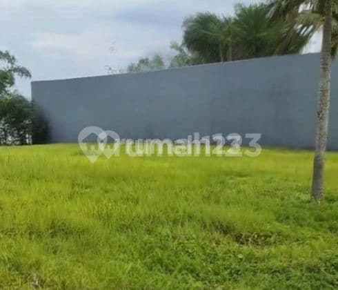 Kavling View Danau di Kota Baru Parahyangan