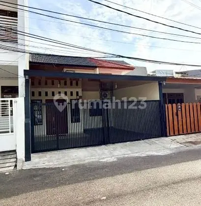 Disewa Rumah 2 Lantai Furnished Duren Sawit Jakarta Timur