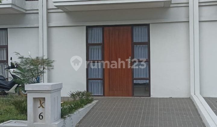 Rumah Siap Huni 2 Lantai Di Vida Bekasi