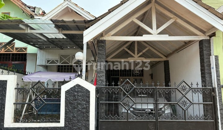Rumah 2 Lantai Siap Huni Dekat LRT Jatibening Estate Bekasi