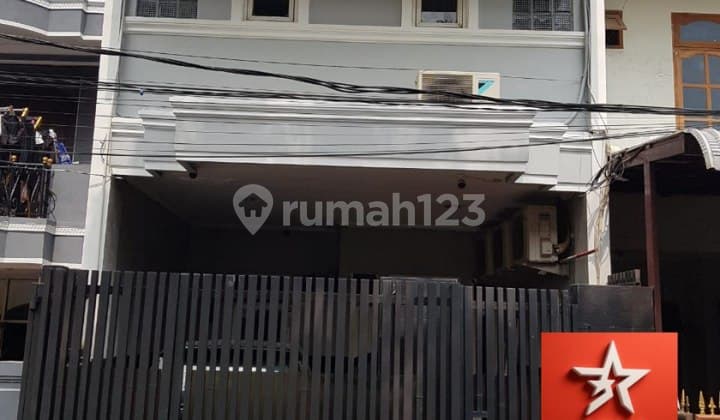 Rumah 2 Lantai Semi Furnish Kav Dki Pondok Kelapa Jakarta Timur