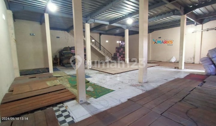 Gudang Kecil Cocok Untuk Usaha Kecil Atau Stockis, Luas 490m2