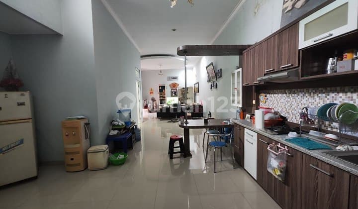 Rumah Sewa Full Furnished Tengah Kota Dekat Kemana Saja,harga Ok