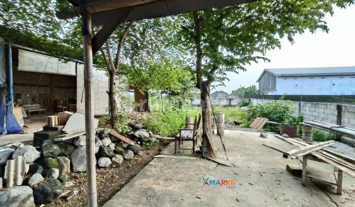 Gudang Murah Banget, Jalur Kontainer Di area Industri Grogol