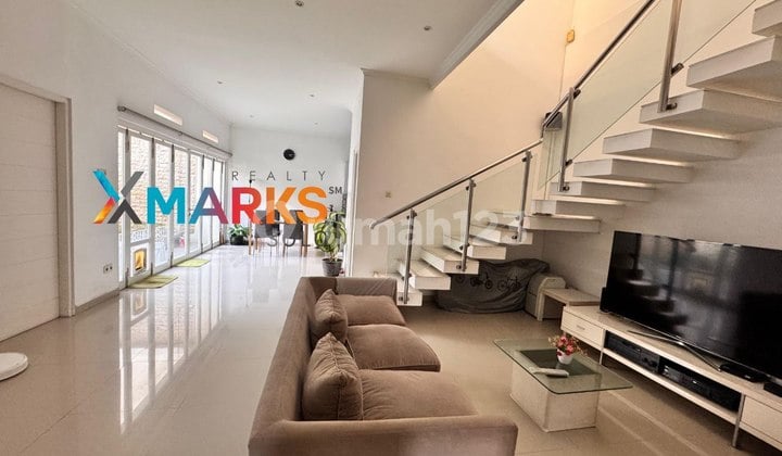 Jual Rumah' Mewah Modern Minimalis Bonus Taman Area Baturan