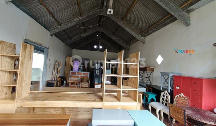 Gudang Murah Banget, Jalur Kontainer Di area Industri Grogol