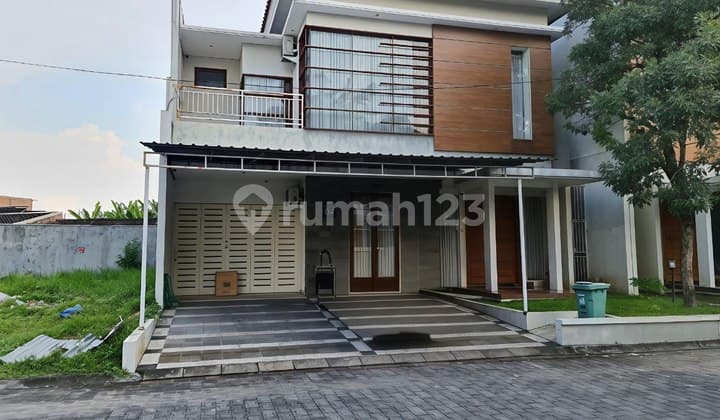 Rumah 2 LT Design Modern Cluster Exclusive Solo Baru,Harga Nego