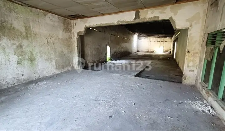 Land and Building, Container Access, Roadside, 5 Minutes from Toll Exit