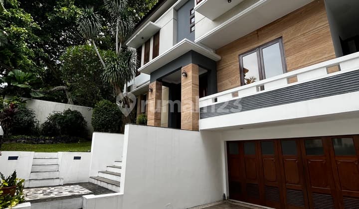For Rent Luxury House Near JIS Ready to Occupy
