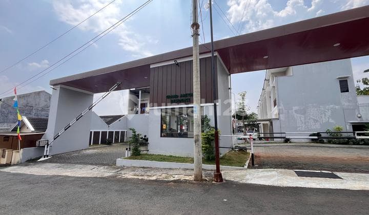 Di Jual Rumah 2 Lantai Grand Areta 2 Lokasi Pudakpayung Banyumanik